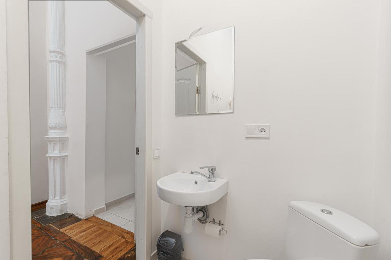 Nice Apartment In The City Center Odessa Esterno foto