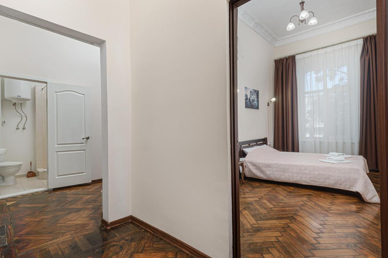 Nice Apartment In The City Center Odessa Esterno foto
