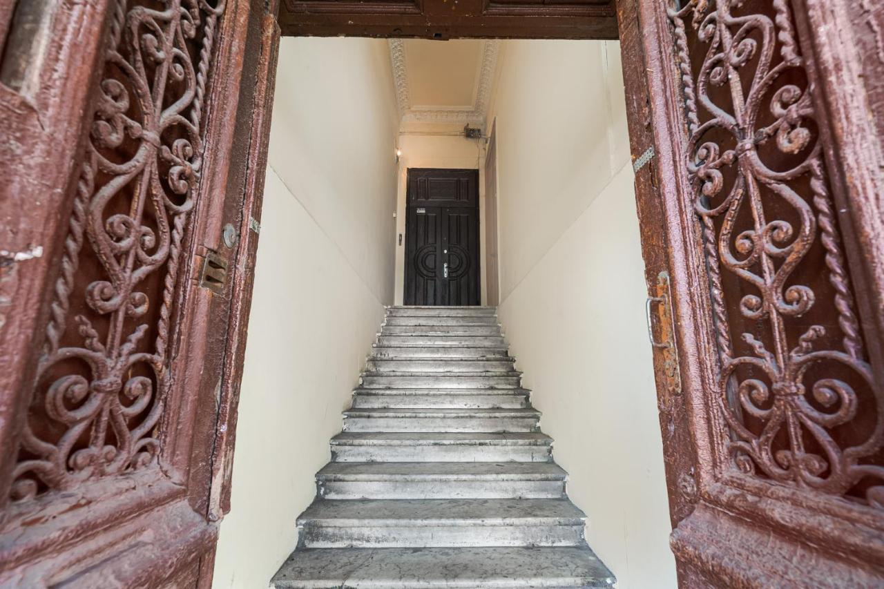 Nice Apartment In The City Center Odessa Esterno foto